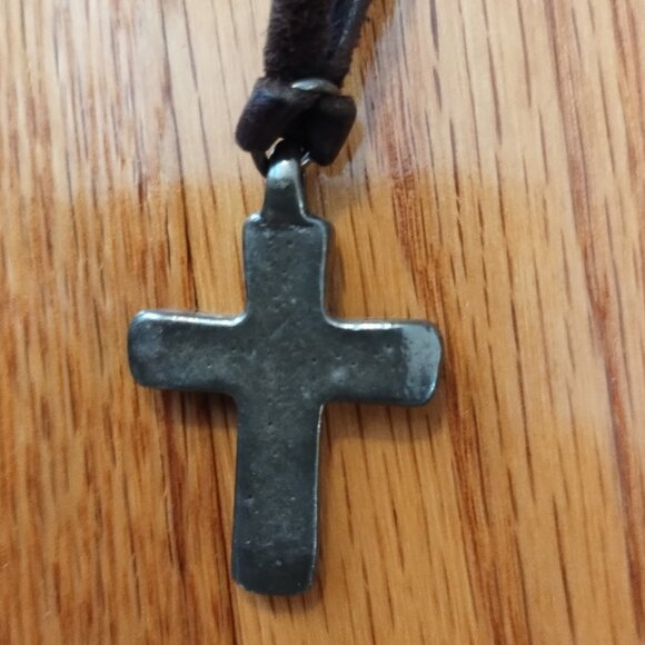 Sundance Peyote Birds Mountain Spirits Silver Cross Necklace Leather - Picture 4 of 6